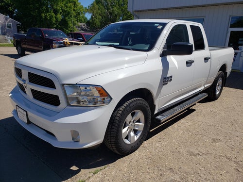 2019 RAM 1500 Classic Express 4x4 Quad Cab 6'4" Box
