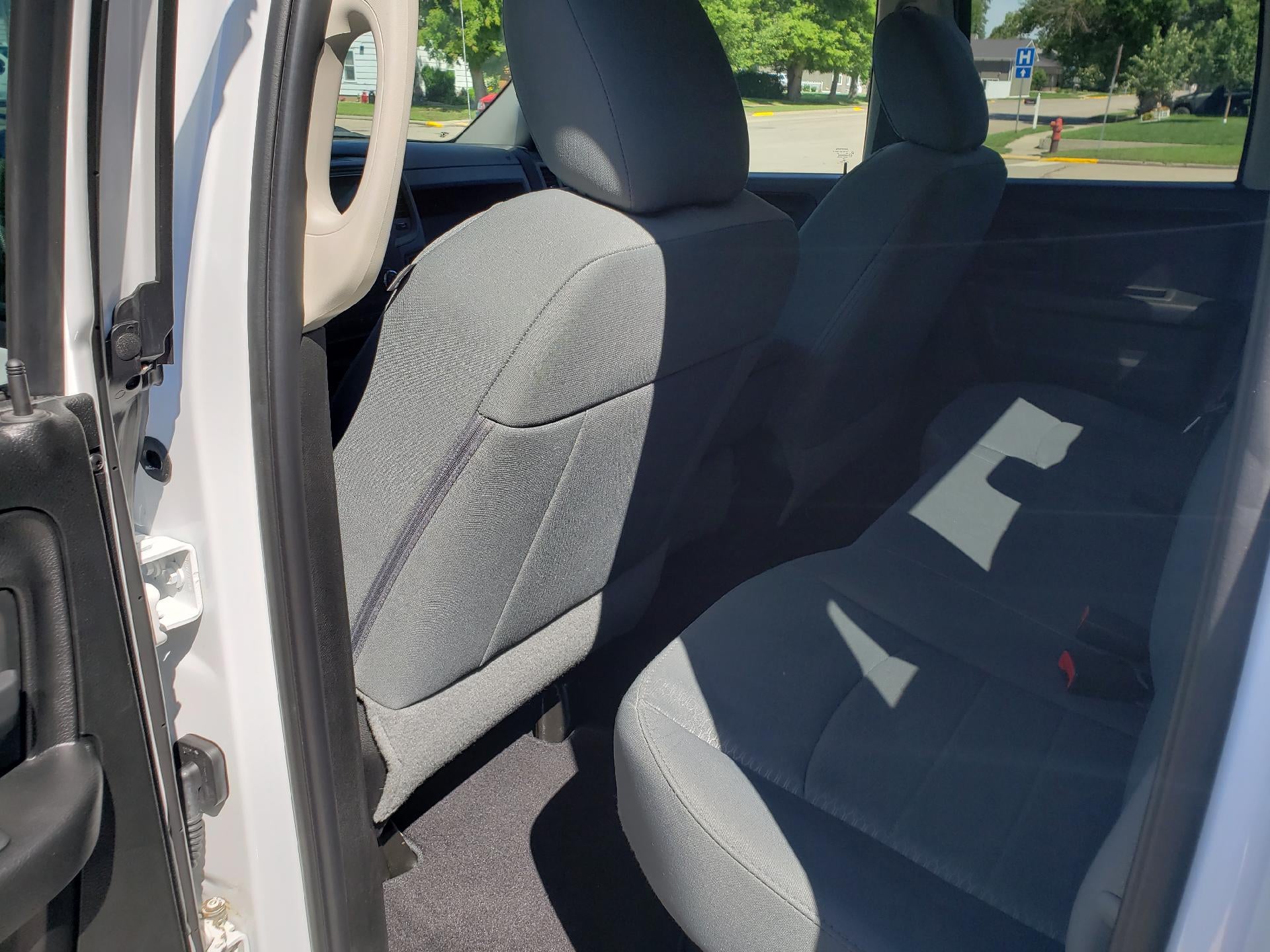 2019 RAM 1500 Classic Express 4x4 Quad Cab 6'4" Box
