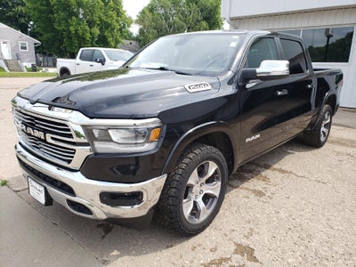2020 RAM 1500 Laramie 4x4 Crew Cab 5'7" Box