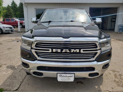 2020 RAM 1500 Laramie 4x4 Crew Cab 5'7" Box