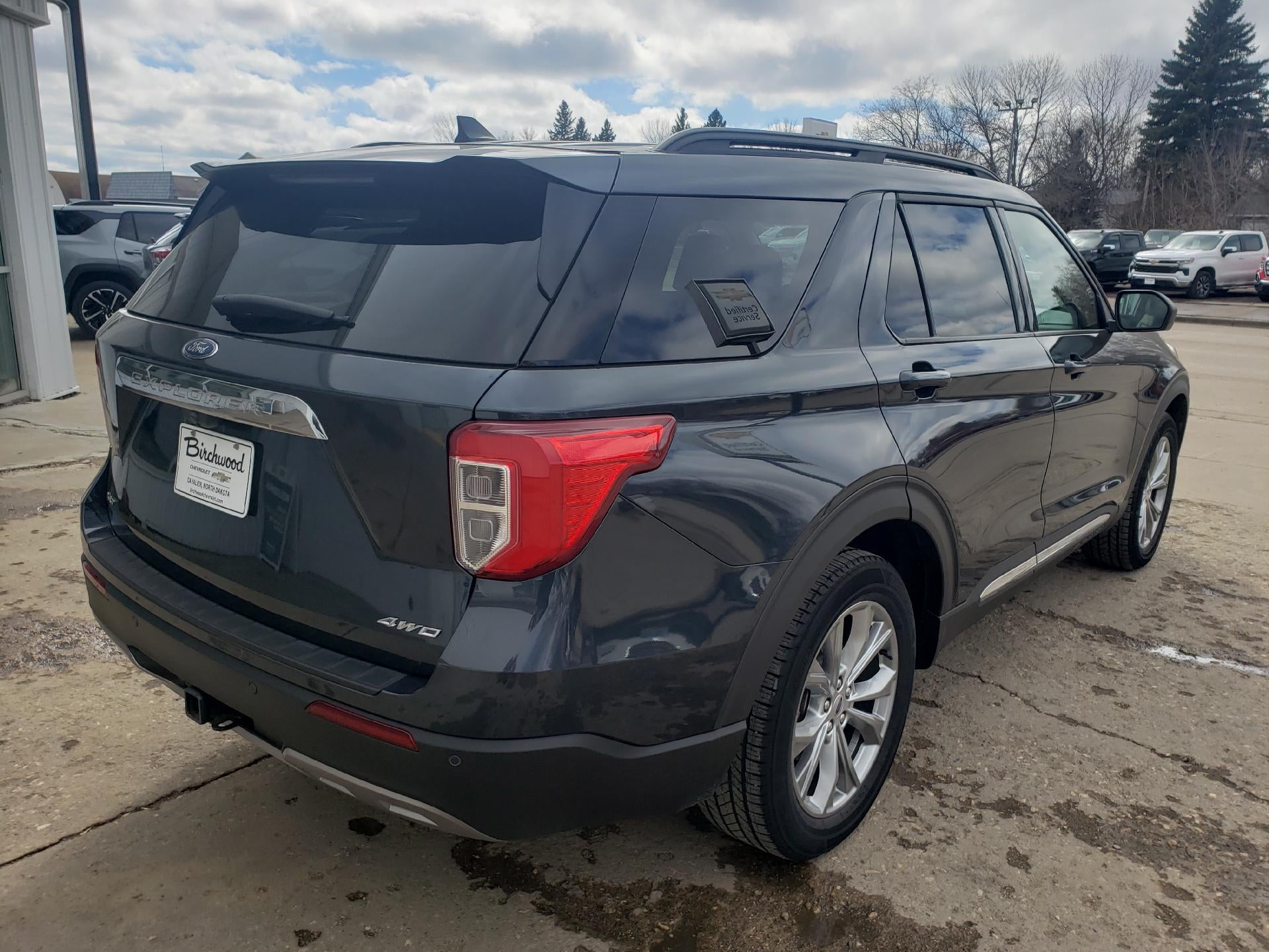 2022 Ford Explorer XLT 4WD