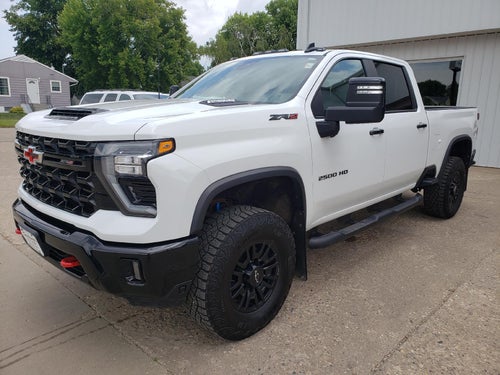 2024 Chevrolet Silverado 2500 HD Crew Cab Standard Box 4-Wheel Drive ZR2