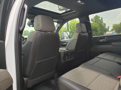 2024 Chevrolet Silverado 2500 HD Crew Cab Standard Box 4-Wheel Drive ZR2