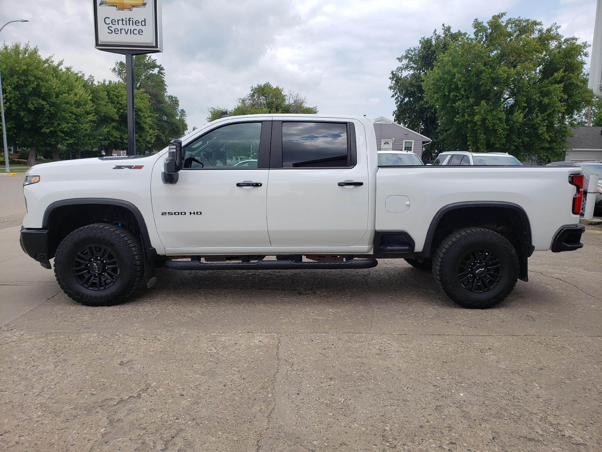 2024 Chevrolet Silverado 2500 HD Crew Cab Standard Box 4-Wheel Drive ZR2