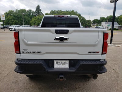 2024 Chevrolet Silverado 2500 HD Crew Cab Standard Box 4-Wheel Drive ZR2