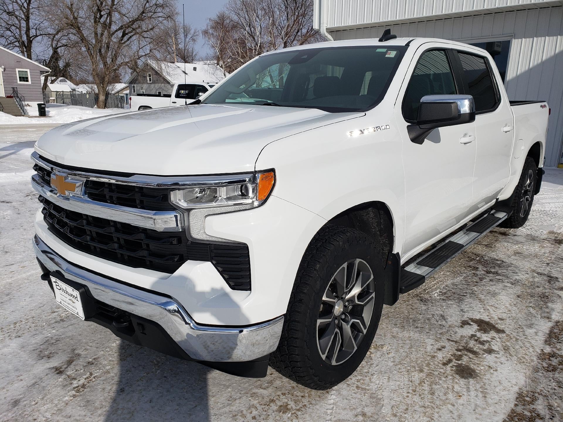 2022 Chevrolet Silverado 1500 Crew Cab Short Box 4-Wheel Drive LT 1LT