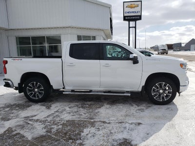 2022 Chevrolet Silverado 1500 Crew Cab Short Box 4-Wheel Drive LT 1LT