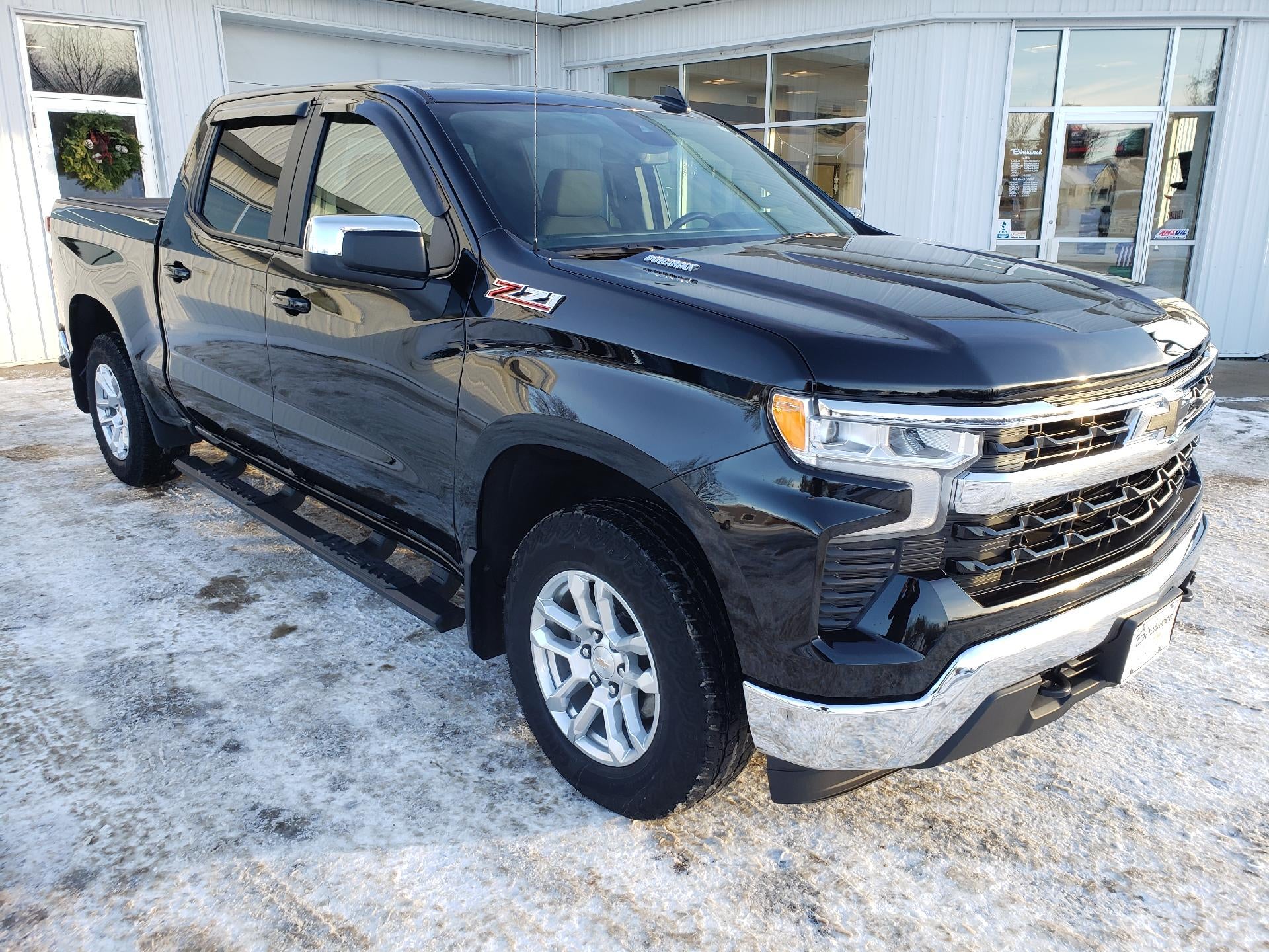 2024 Chevrolet Silverado 1500 Crew Cab Short Box 4-Wheel Drive LT 1LT