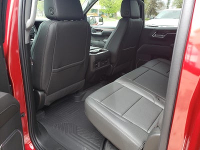 2022 Chevrolet Silverado 1500 Crew Cab Standard Box 4-Wheel Drive RST