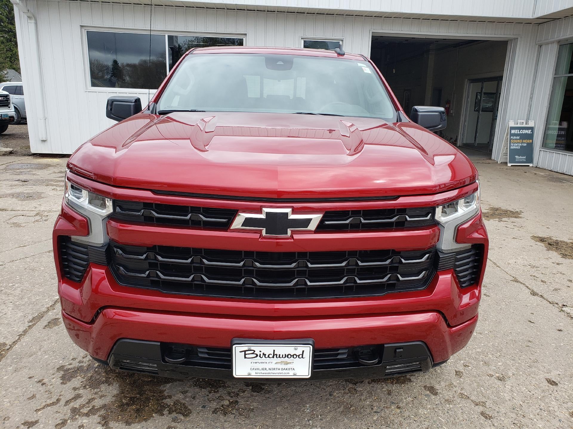 2022 Chevrolet Silverado 1500 Crew Cab Standard Box 4-Wheel Drive RST