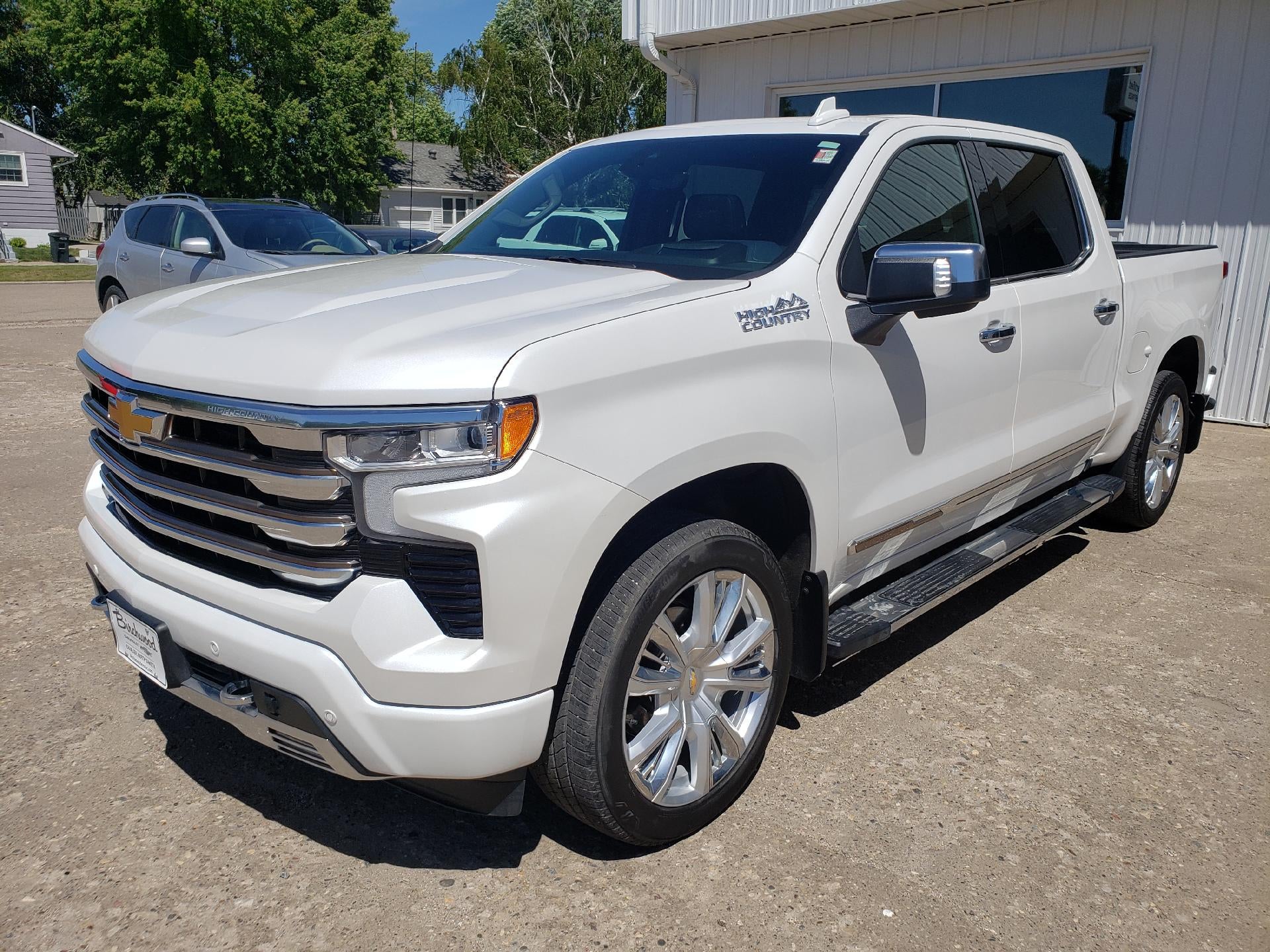 2022 Chevrolet Silverado 1500 Crew Cab Short Box 4-Wheel Drive High Country
