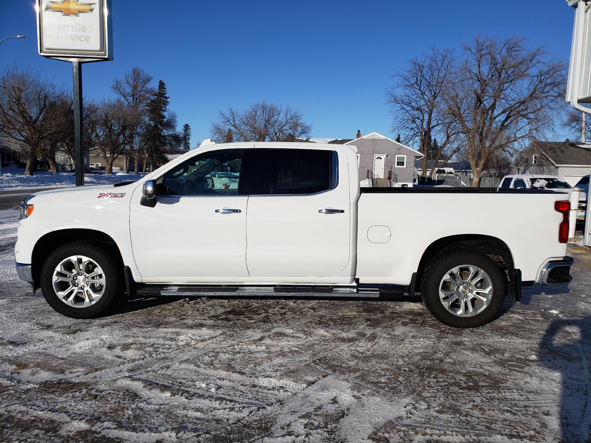 2025 Chevrolet Silverado 1500 Crew Cab Standard Box 4-Wheel Drive LTZ