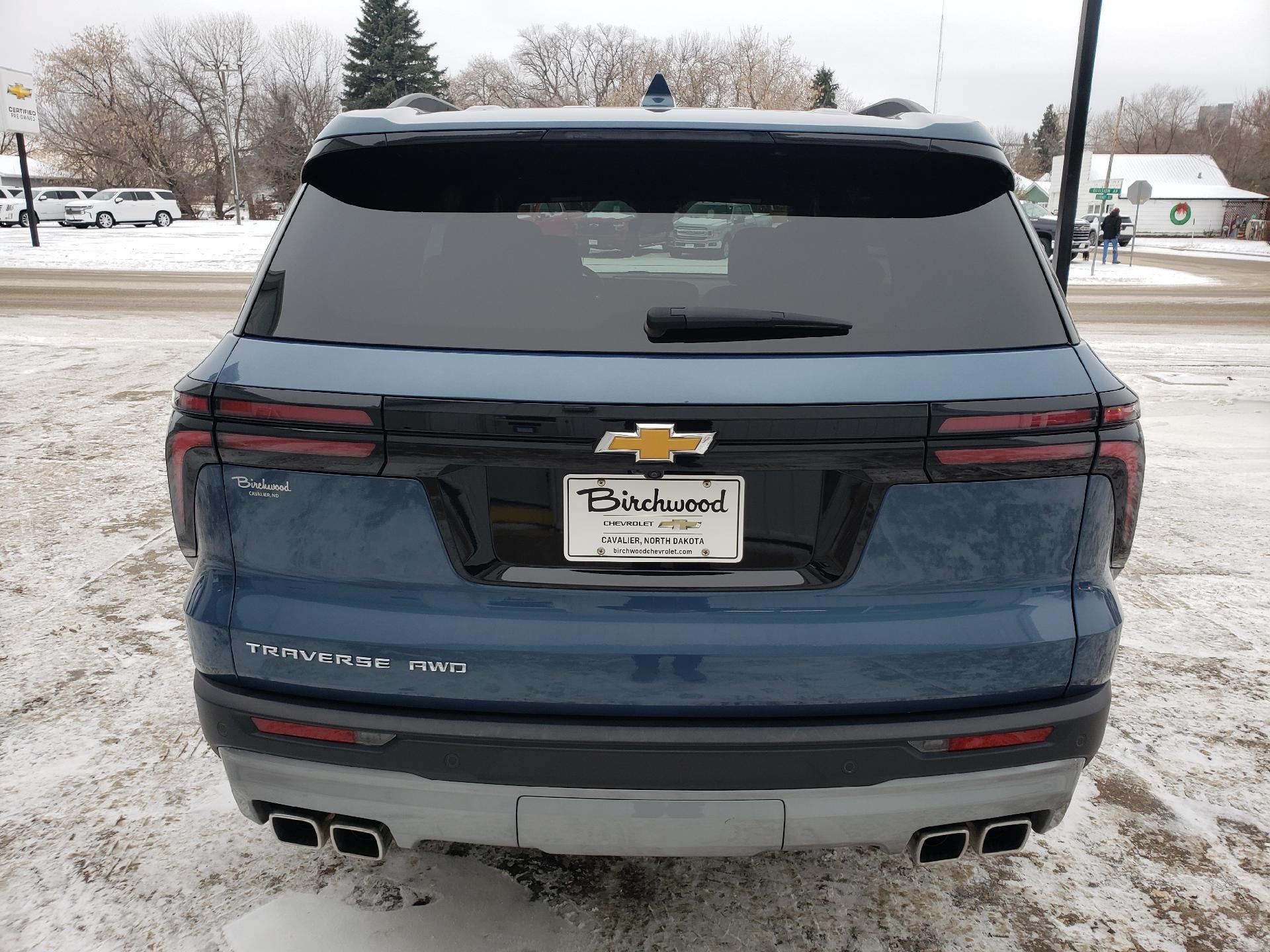 2025 Chevrolet Traverse LT w/2LT