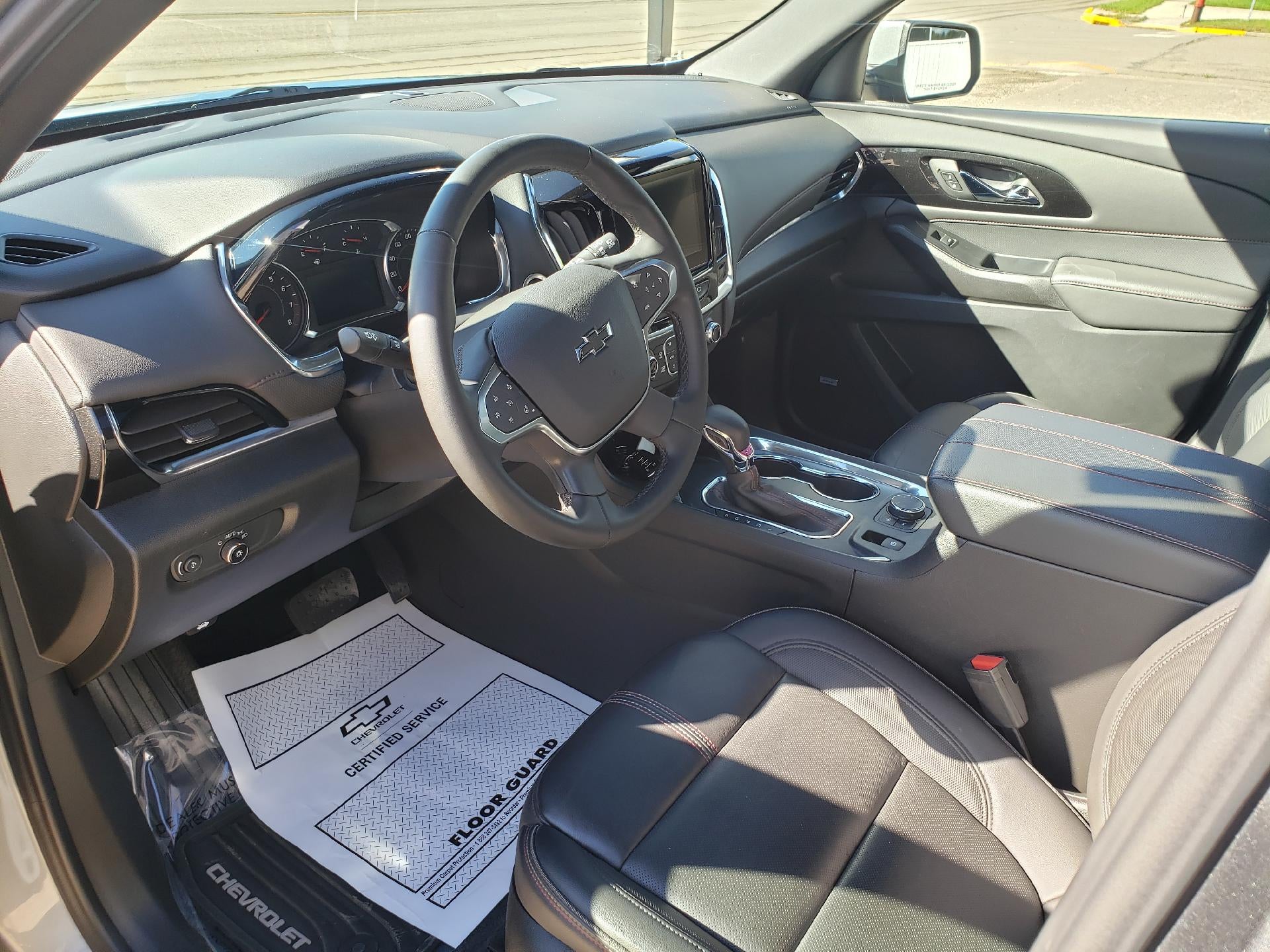2023 Chevrolet Traverse AWD 2LT