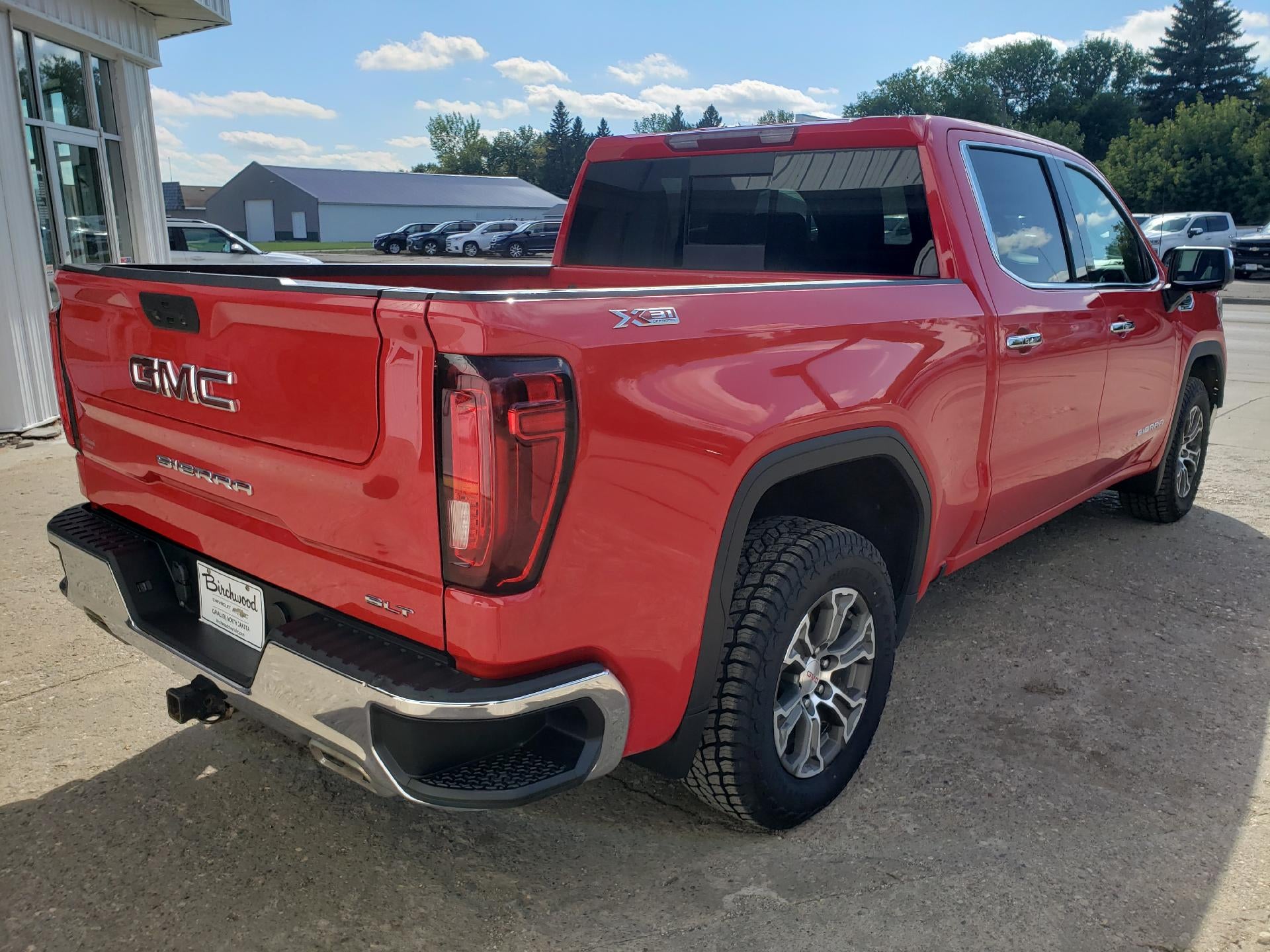 2021 GMC Sierra 1500 Crew Cab Short Box 4-Wheel Drive SLT