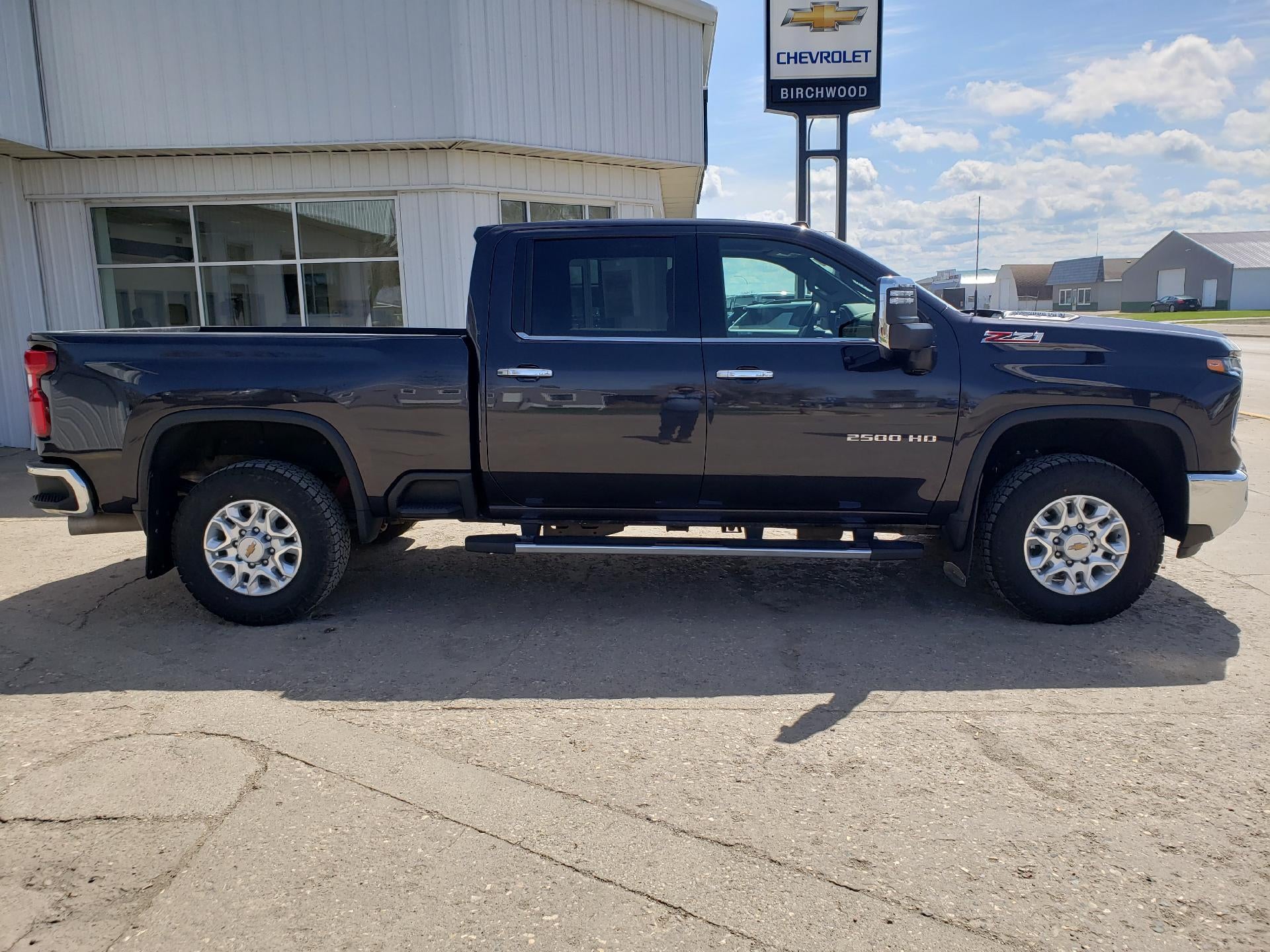 2024 Chevrolet Silverado 2500 HD Crew Cab Standard Box 4-Wheel Drive LTZ