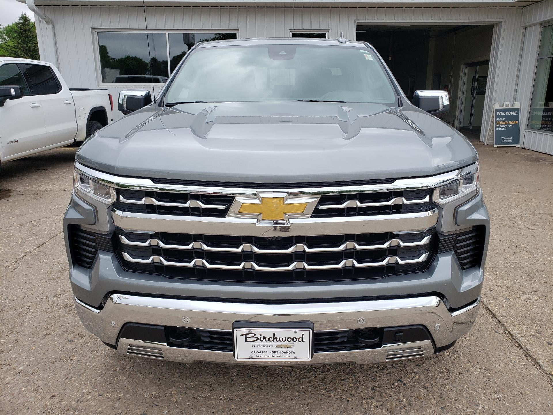 2025 Chevrolet Silverado 1500 Crew Cab Short Box 4-Wheel Drive LTZ