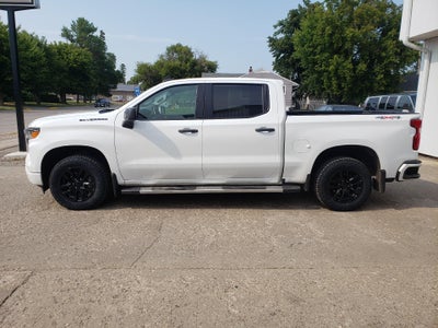 2022 Chevrolet Silverado 1500 Crew Cab Short Box 4-Wheel Drive Custom