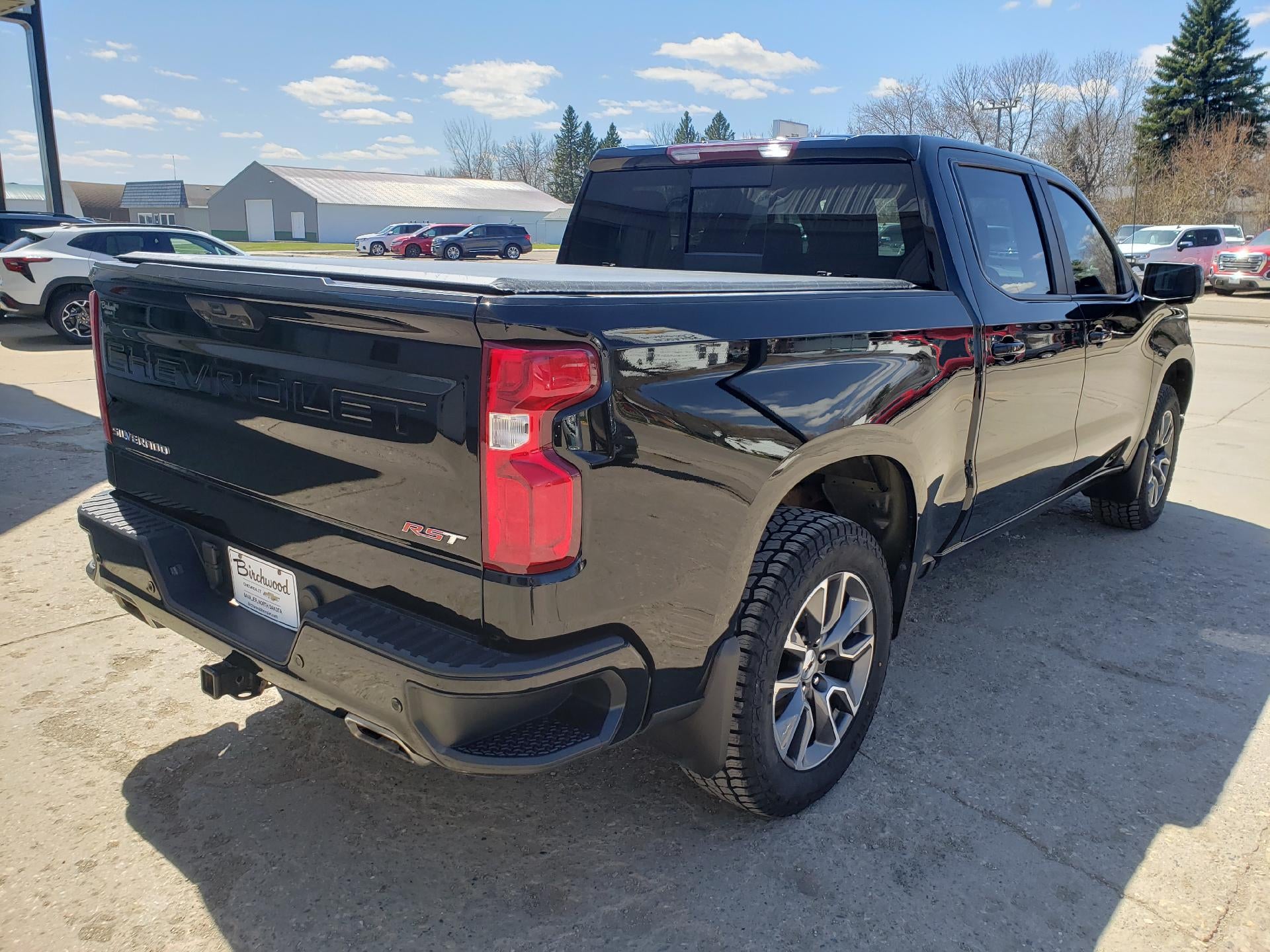 2022 Chevrolet Silverado 1500 Crew Cab Short Box 4-Wheel Drive RST