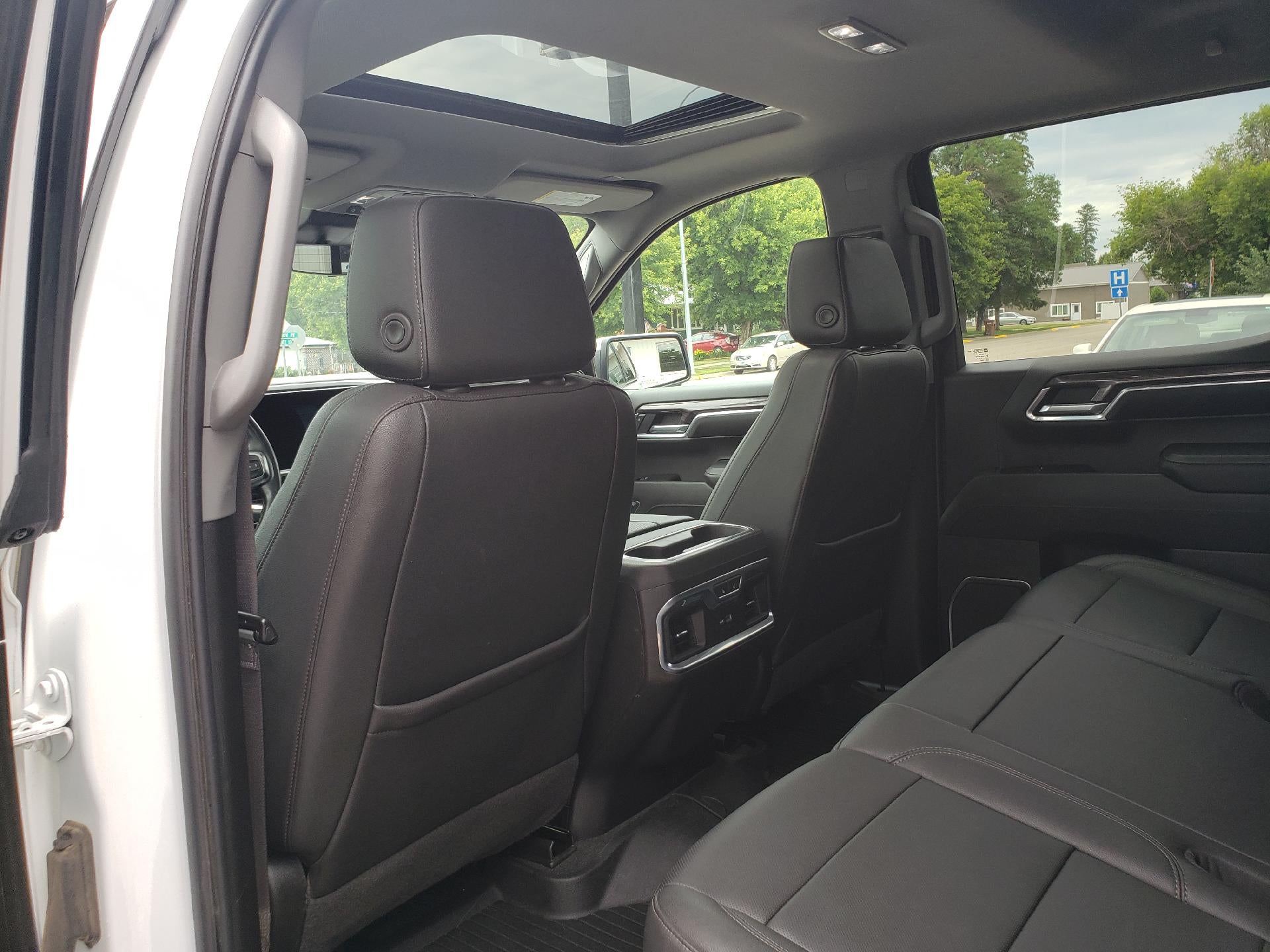 2022 Chevrolet Silverado 1500 Crew Cab Short Box 4-Wheel Drive LTZ