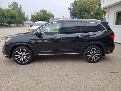 2020 Honda Pilot Touring 8-Passenger AWD
