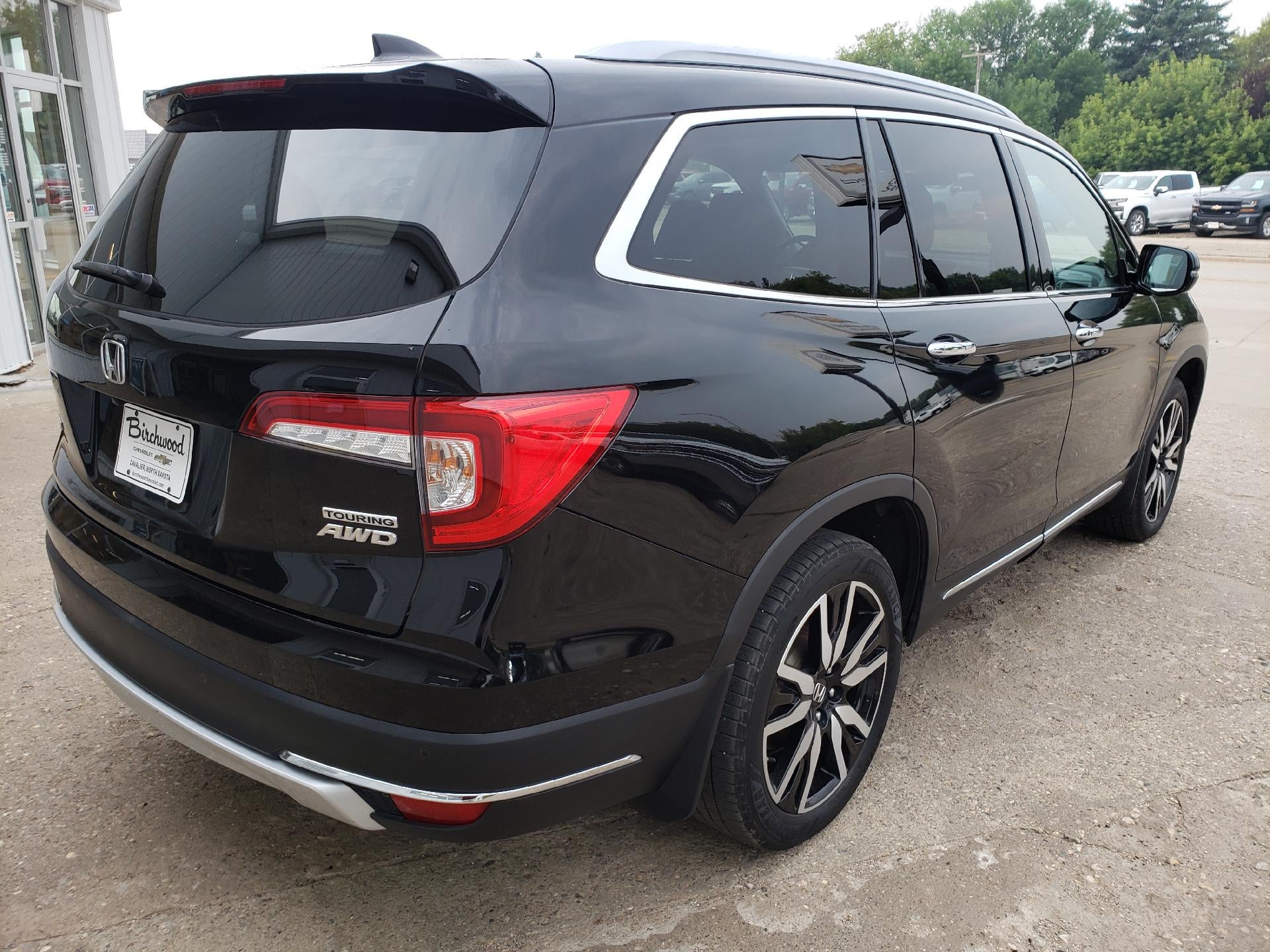 2020 Honda Pilot Touring 8-Passenger AWD