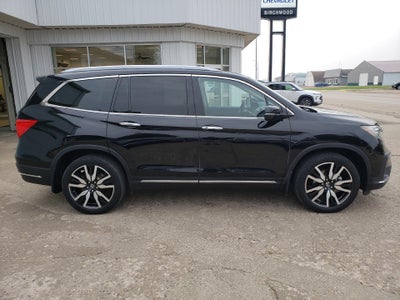 2020 Honda Pilot Touring 8-Passenger AWD