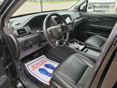 2020 Honda Pilot Touring 8-Passenger AWD