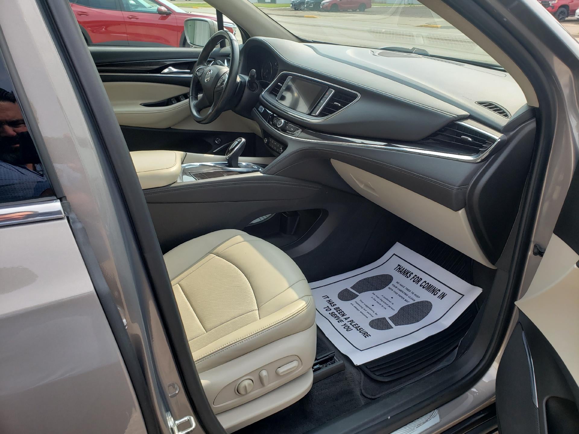 2019 Buick Enclave Essence AWD