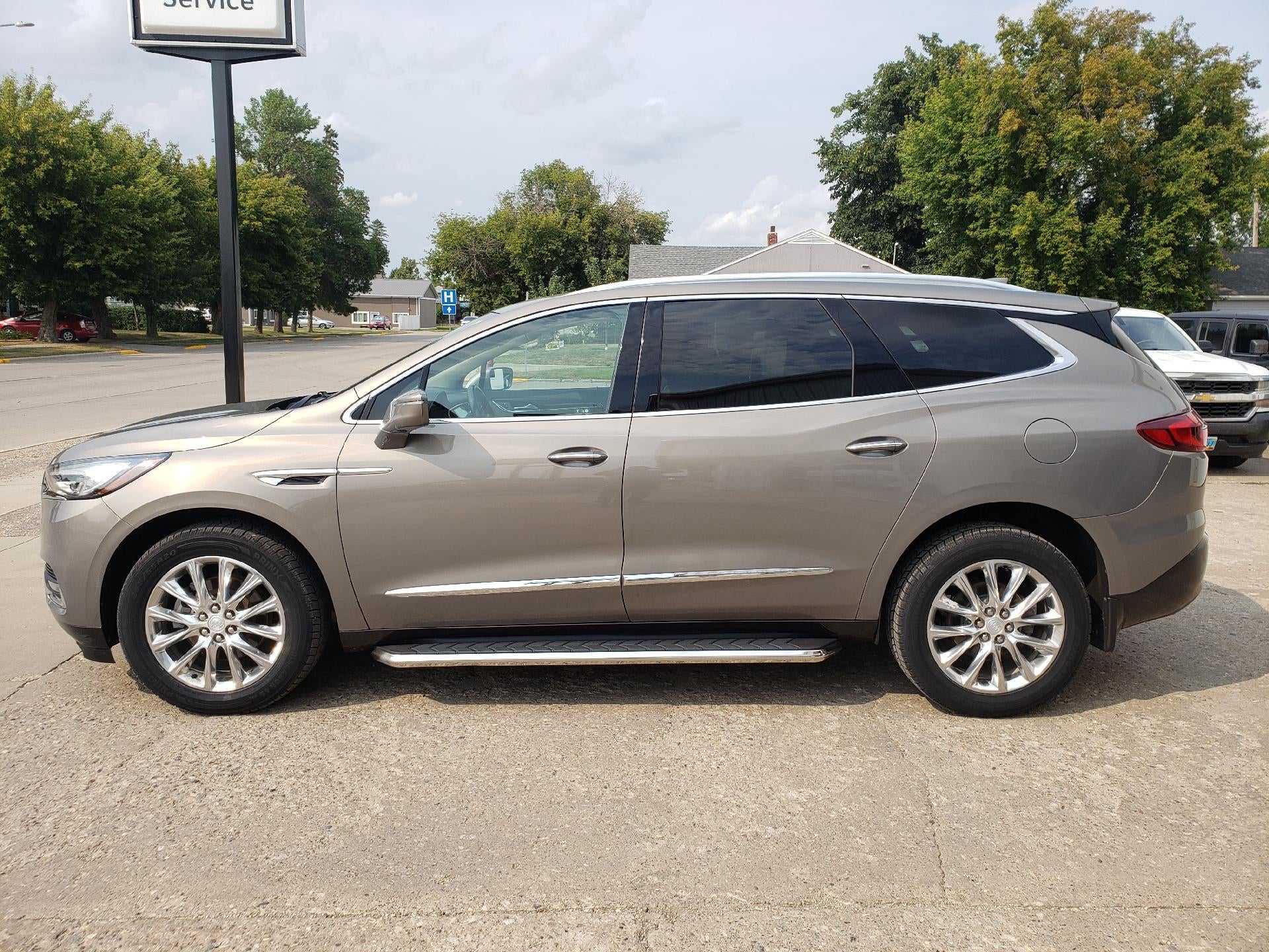 2019 Buick Enclave Essence AWD